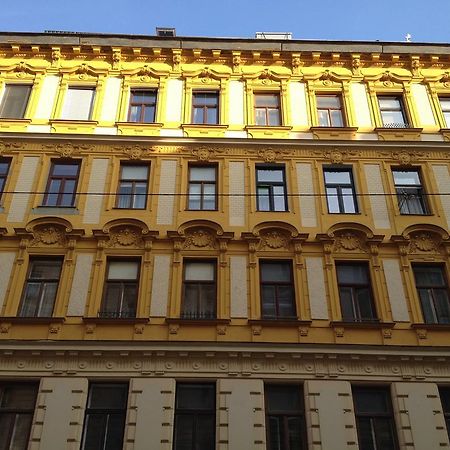 Debo Apartments Вена Экстерьер фото